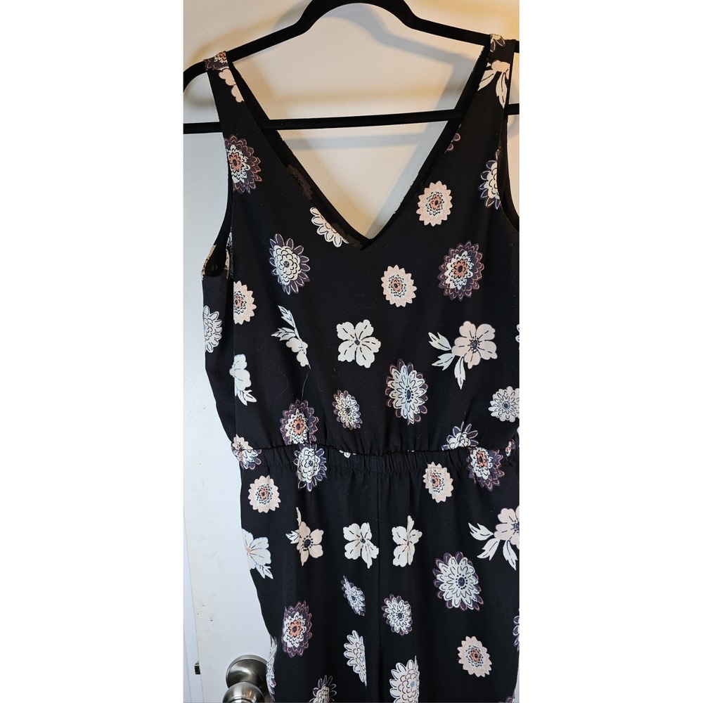 Loft Jumpsuit Womens Black Floral Print Sleeveless Size Medium - Picture 4 of 9